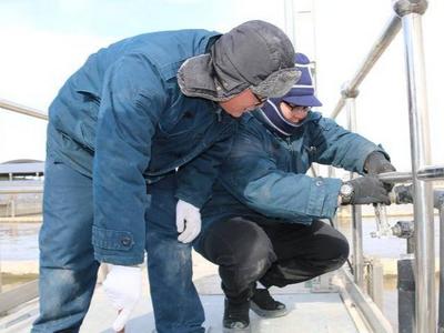 青岛“洗水人”抗击寒潮：肩负12座污水处理厂工作，守护水处理最后一道闸口