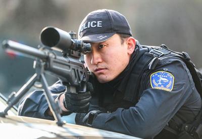 一名狙击手的“猎鲨”生涯从两碗米开始|青岛警察故事⑧