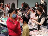 梨园小将闹新春 欢天喜地真热闹