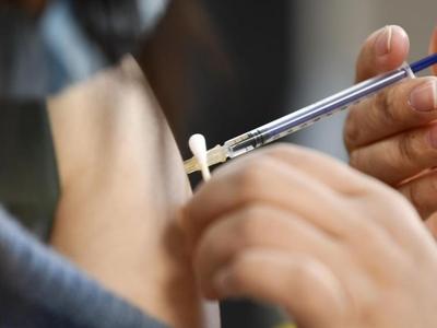 国台办：台方设置政治障碍拒绝使用大陆疫苗，为一己私利而损害民众生命健康