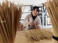 厉害了！麦秆作画也能描绘大千世界？