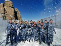 兵雪奇缘 他们一年与雪相伴7个月