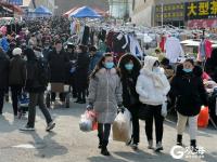 新年第一个李村大集，火爆如常！