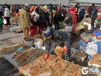 新年第一个李村大集，火爆如常！