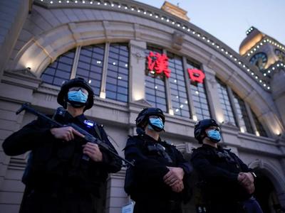 滥用“战时状态”表述可能制造不必要的恐慌，不利于抗疫大局