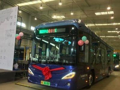 青岛美锦新能源商用车整车制造中心项目投产，首条氢能公交示范运行线开通