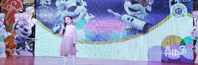 萌哭了！近30名歌唱小达人唱响西海岸