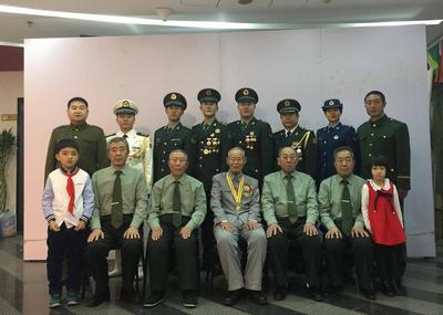 一家四代15位军人，平度市南村镇抗战老兵董成森用红色家风激励后人