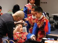 梨园小将闹新春 欢天喜地真热闹