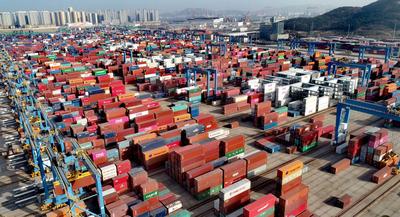 突破14亿吨！山东港口全自动化码头运货忙