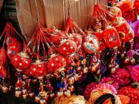 红火！“灯笼专业户”的灯笼摊大赏