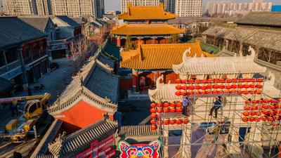 年节近，挂灯笼！古城早早有了年味