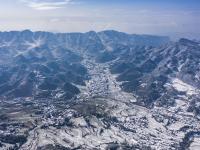 乌蒙山乡冬景