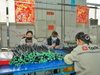 加薪又温馨 青岛企业喊你留下来过年