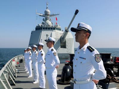 威武！中国海军舰艇编队完成多国海军联演海上阶段演习