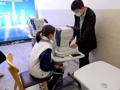 调查显示我国中小学生近视患病率近6成，这四点是主要诱因
