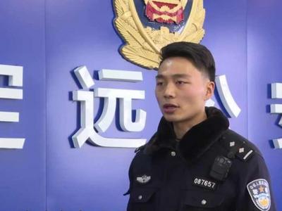 5岁娃每天触网3小时还充钱打游戏，网瘾低龄化咋整？