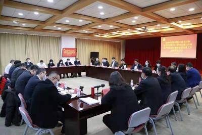 市南召开履行全面从严治党责任和抓基层党建工作述职评议会