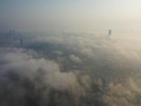 青岛现平流雾奇观，云蒸霞蔚宛如仙境！