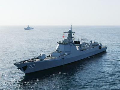 海军第36、37批护航编队进行任务交接