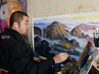 就地过年  画家村里翰墨飘香