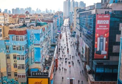 初四青岛哪里游？带你到台东街头走一走