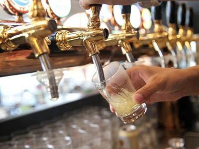 茶、咖啡可以解酒？这一盛传的解酒方法会给肾脏带来负担！