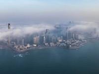 青岛现平流雾奇观，云蒸霞蔚宛如仙境！