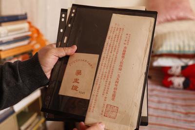 十八年淘出数千件老青岛文献，他是收藏圈的小众之光