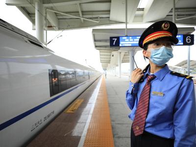 4月10日起实行新的列车运行图，青岛往返襄阳重庆时间压缩更快到达