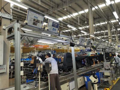 工业互联网小帧探⑥|每颗螺丝的数据信息都有！探访汽车座椅系统智能工厂