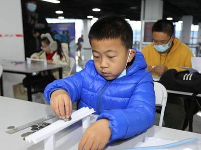 最新调查：中国超八成中小学生睡眠时长未达标