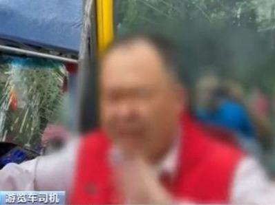 现场留47米刹车痕迹，台湾游览车撞山事故不排除人为因素