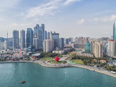 全省重点外商投资项目集中签约仪式举行，青岛分会场10个项目集中签约