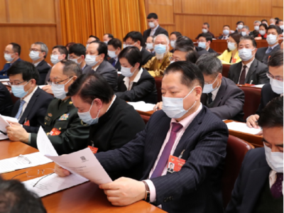 全国政协委员丁佐宏：平日降低高速费代替节假日免费