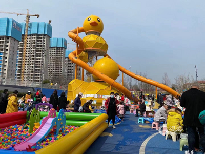 记者在现场 | 西海岸新区拾光公园免费开放，管理可别“缺位”