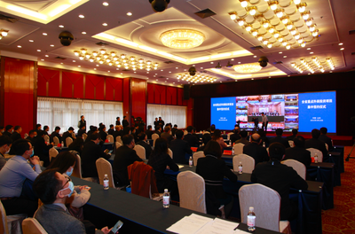 一举签下数十亿美元大单，世界500强搬来总部！市长作出承诺……