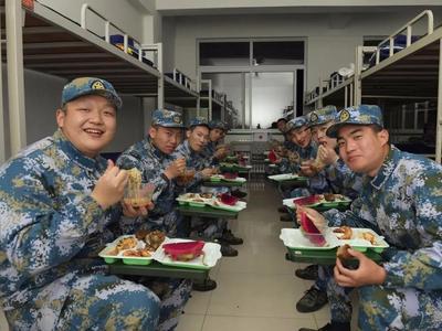 来了来了！首批春季新兵入营