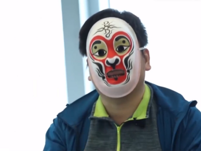 3·15记者为取证卧底成高管……网友：是金子在哪都发光