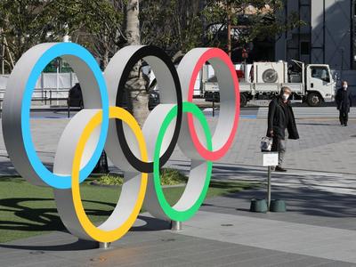 最新调查显示大多数日本人反对海外观众入境，奥运若空场举办损失巨大