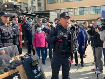 李沧区政法委举行“向党和人民报告—政法机关开放日活动”