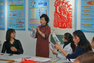 妇女节“走心”礼物：学会剪纸+创作作品送给自己