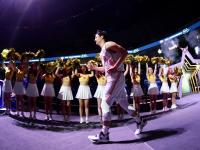 6000余名球迷现场观赛，这一夜青岛很燃