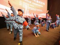 红色影厅+红色节目+红色电影…青岛这个区的公益展播真“红火”