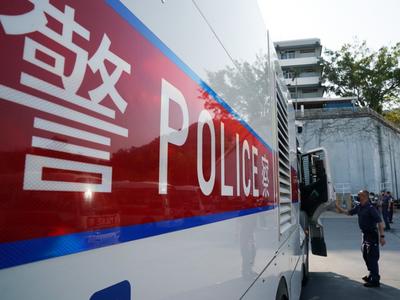 香港男子袭警并咬断一名警长手指，被判监禁5年半