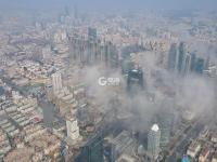 500米瞰去，青岛前海秒变“天空之城”