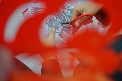 妇女节“走心”礼物：学会剪纸+创作作品送给自己