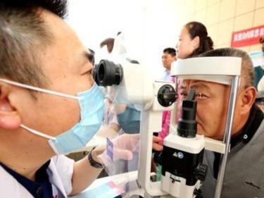 “扫描”视网膜就能筛查慢性疾病，青岛这项科技项目年内最高支持820万元