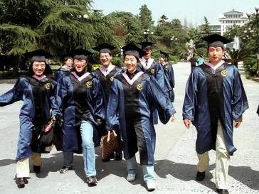 清华大学明确提出：申请硕士学位不必发表学术论文
