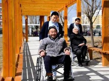 国家发改委：预计“十四五”我国将进入中度老龄化阶段
